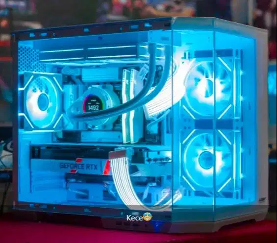 Komputer Gaming Core i7 12700F Ram 32GB rtx 3060 12GB DDR6 Ultrahwhite