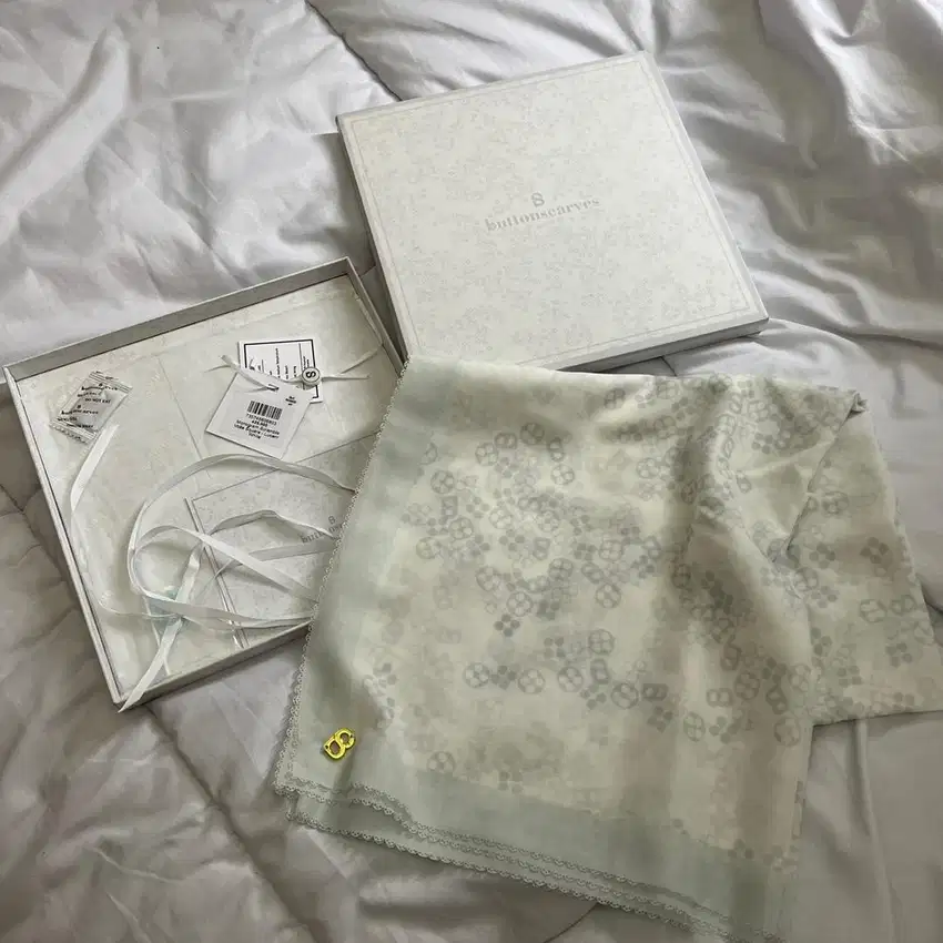 Like New Buttonscarves Monogram Scramble Voile Square Lucent White
