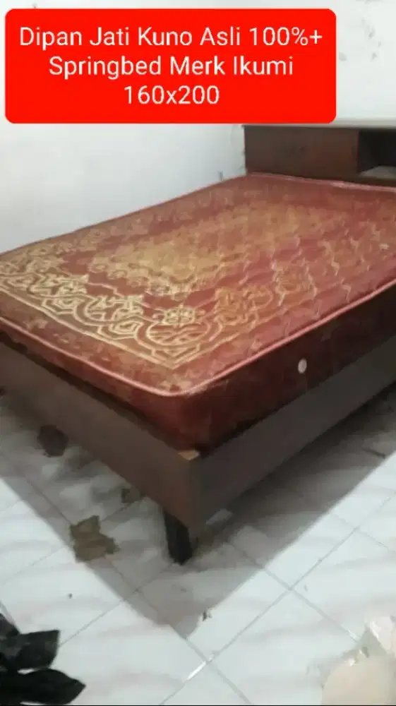 Dijual Butuh Uang:Dipan Jati Tua(Asli 100%)+springbed ikumi 160x200