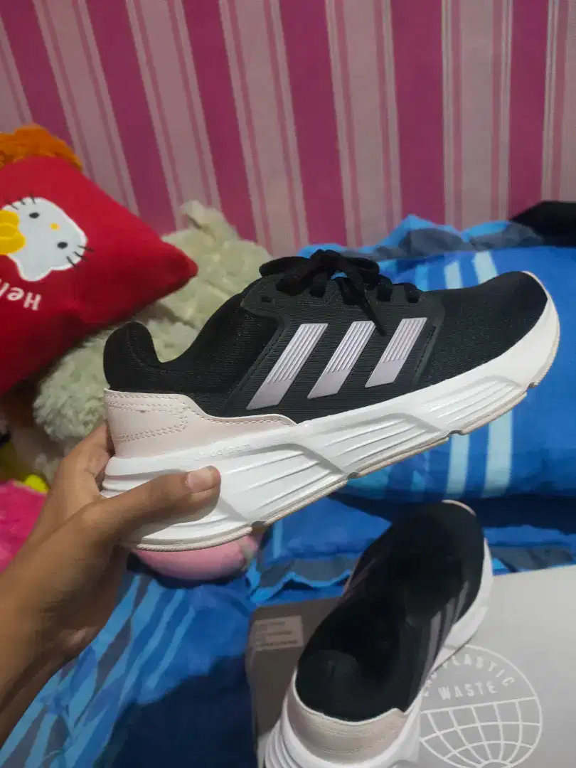 SEPATU ORI ADIDAS GALAXY 6 WOMEN BLACK MASIH ADA