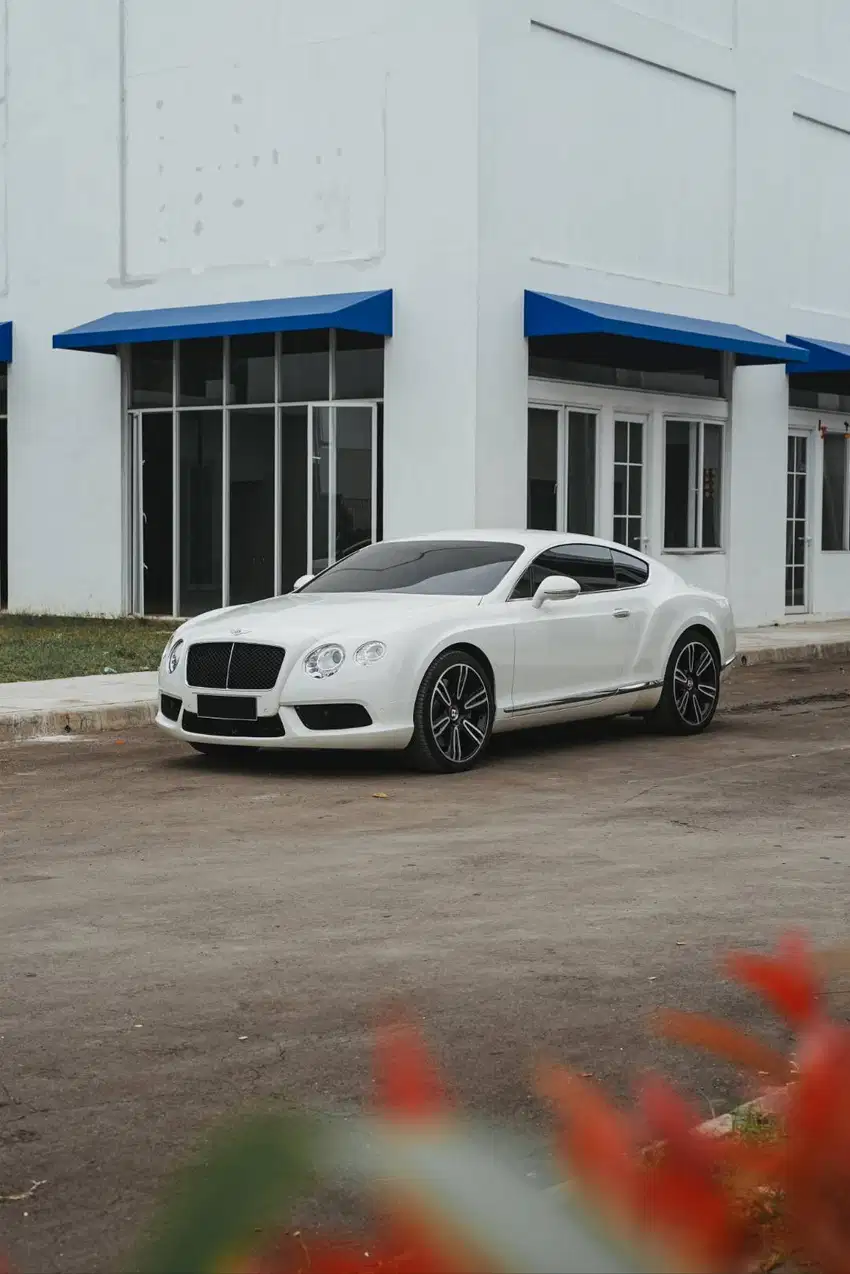 V8 BKN W12 Conti GT Bentley 2013 Continental 4.0 OTO 888
