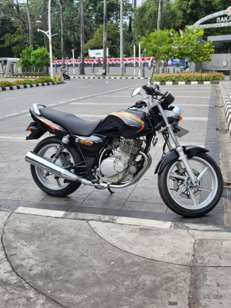Suzuki Thunder 2002 250cc