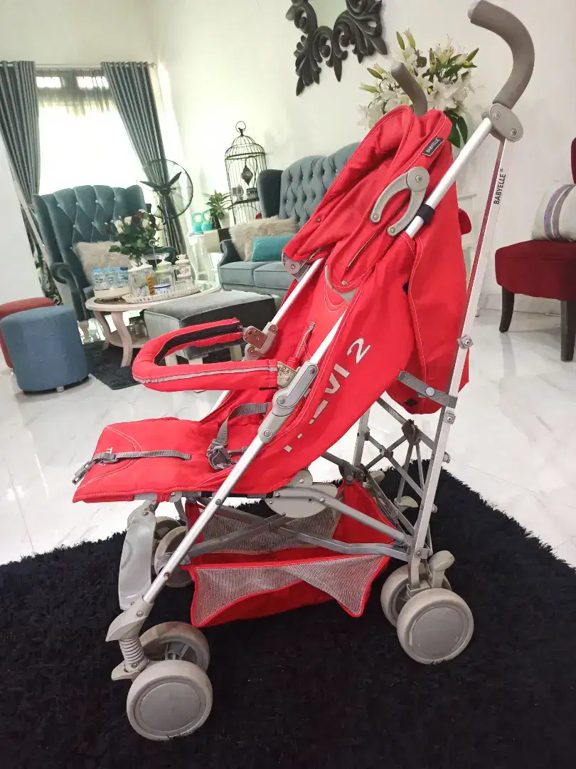Stroller anak brand Babyelle free alasnya