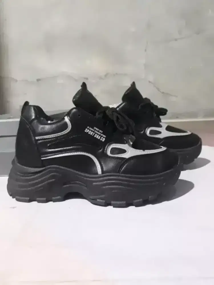 *HARGA PAS* Sneakers Korea Wedges Impor Size 39 UNISEX