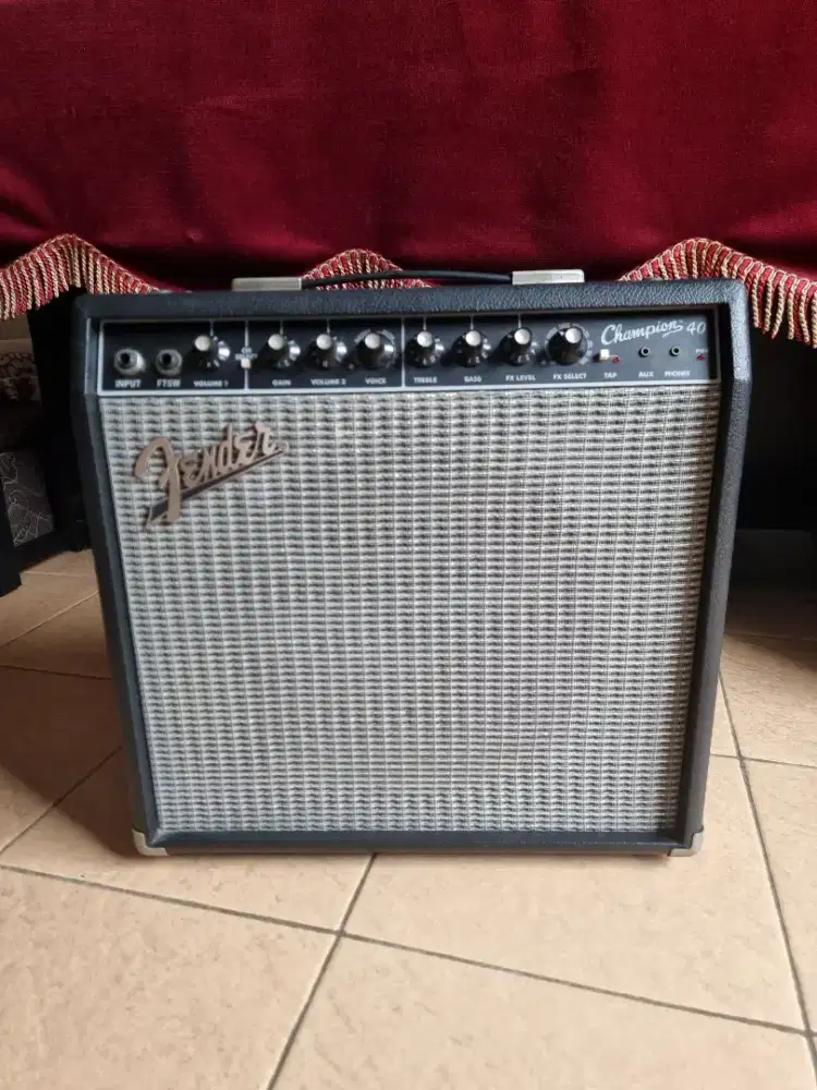 Amply gitar elektrik Fender Champion 40