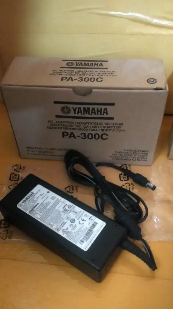 Kabel Power Adaptor PA-300 C Keyboard Yamaha Pa300c Original