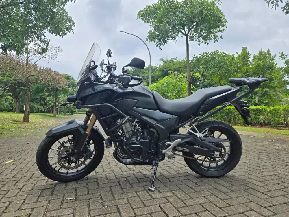 Honda CB 500 X th 2022 warna hitam matte