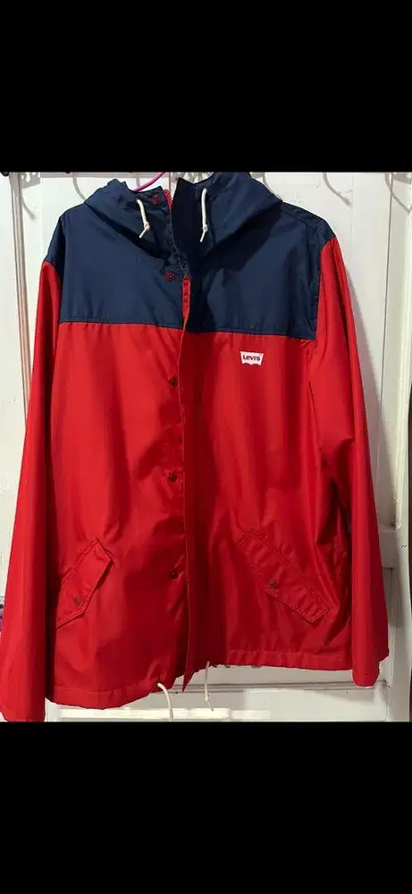 Jaket hoodie parasut levis size XL original