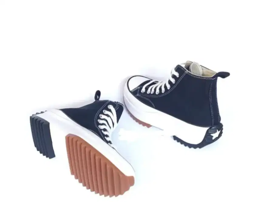 Converse Run Star Hike Lugged High Black White BNIB 1000% Original-35