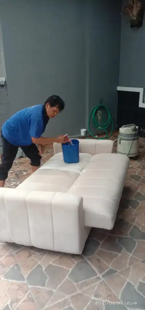 Jasa cuci sofa, cuci karpet cuci jok mobil dan lain lain