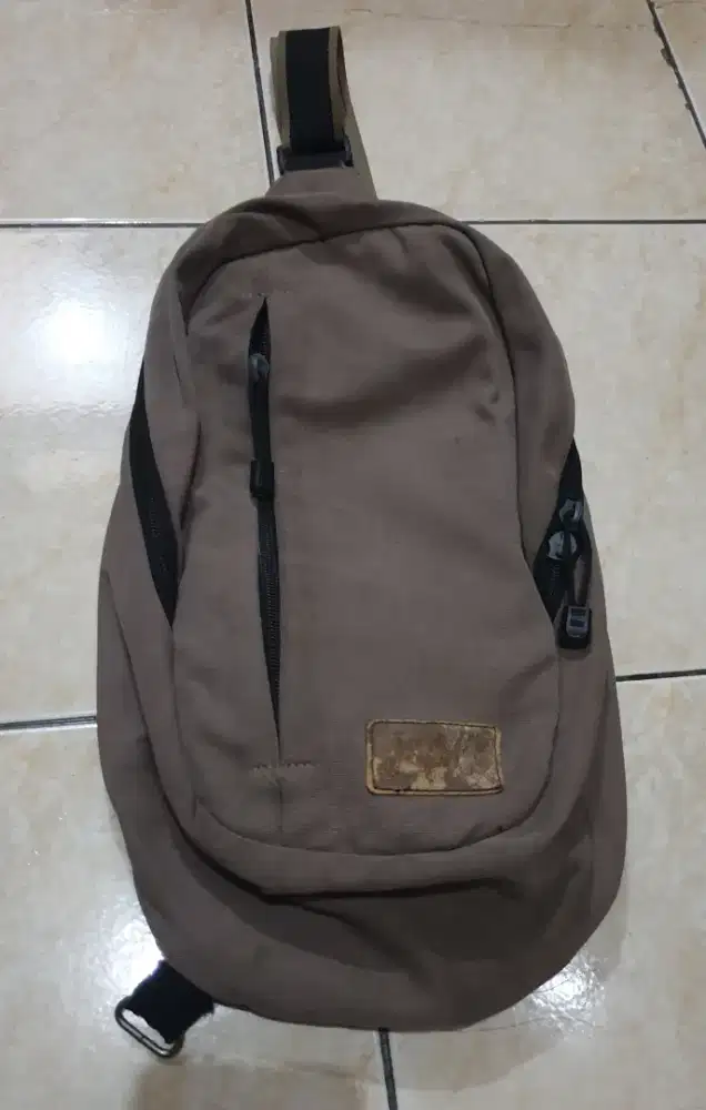 Tas gendong brown