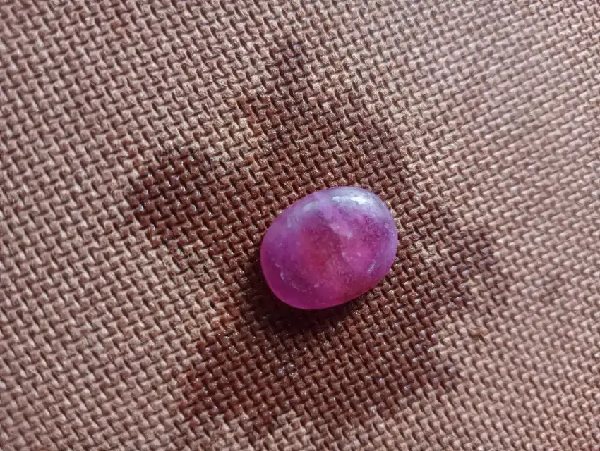 Batu mulia Ruby