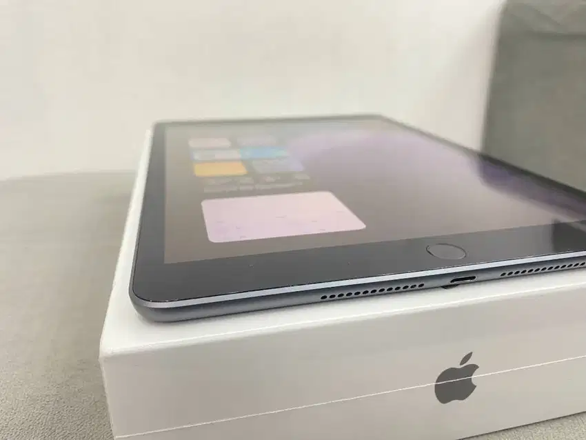 IPAD GEN 9 64GB WIFI ONLY SECOND LIKE NEW