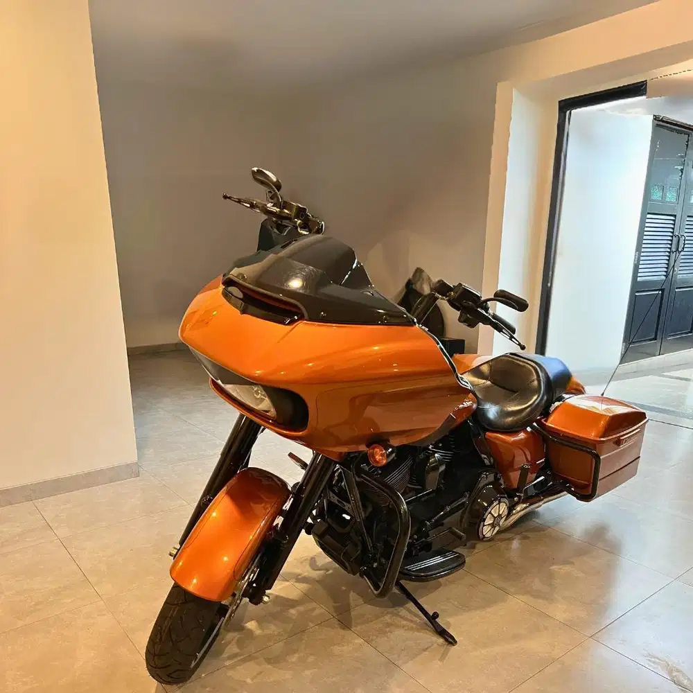 Harley Road Glide 2015. Rushmore