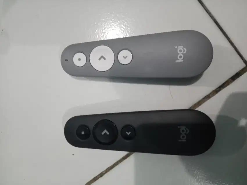 Pointer logitech R500