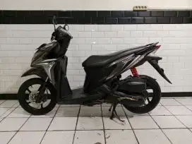 Vario kzr tahun 2014 iss lengkap orisinil