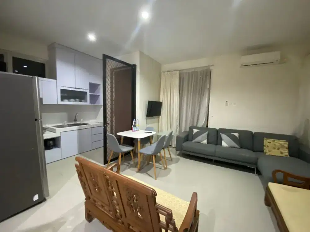 DI SEWAKAN RUMAH FULL FURNISHED DI IVY PARK BSB CITY SEMARANG BARAT