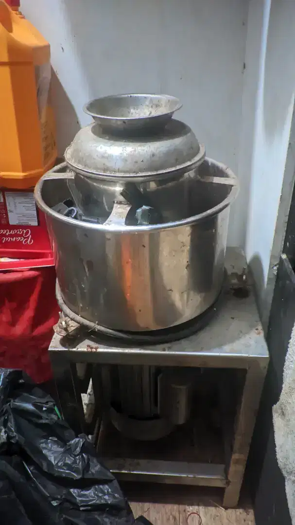 Mesin giling daging bakso