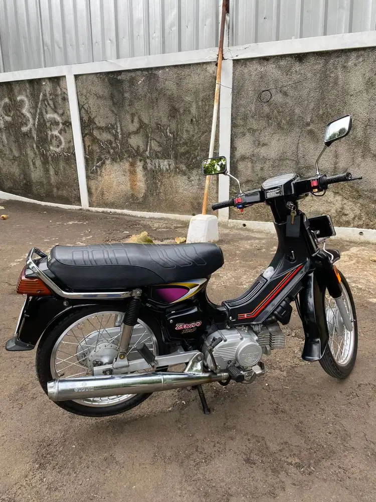 Suzuki RC 100 Black Last Edition 2003