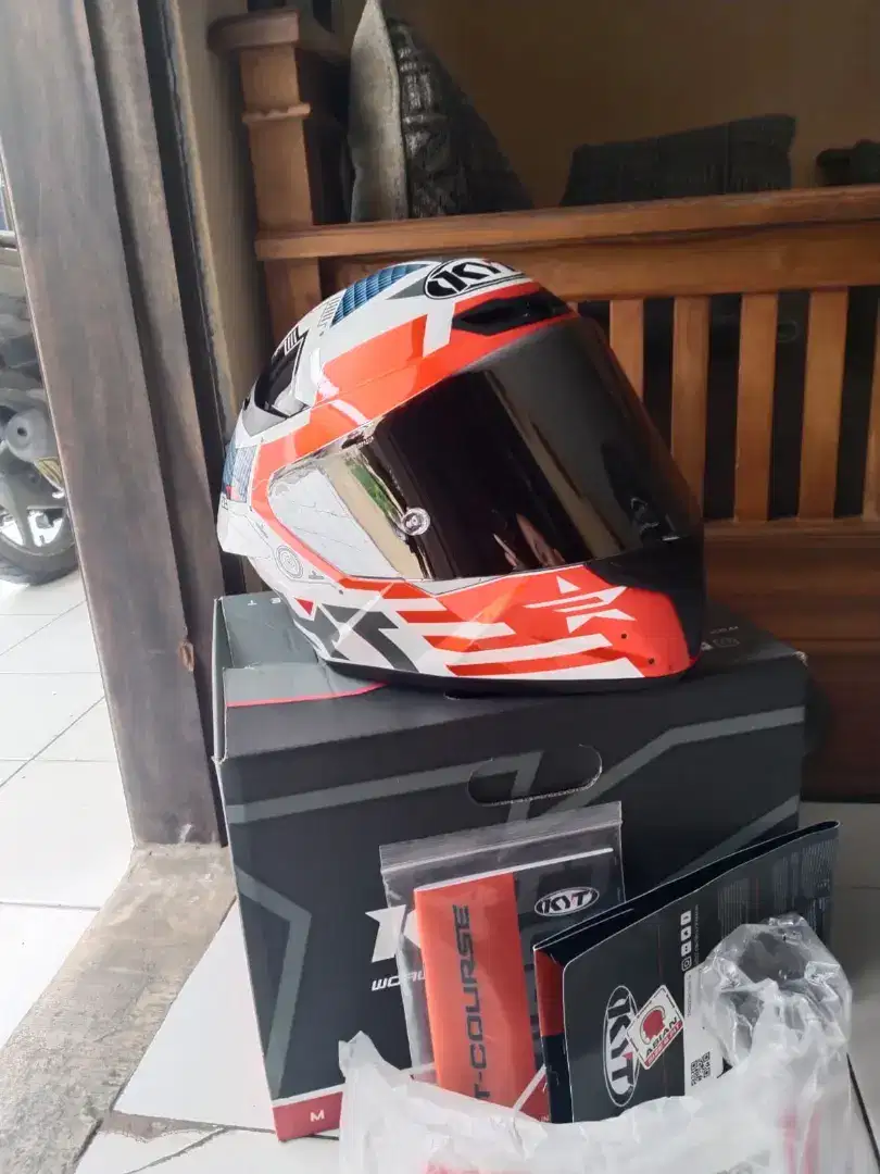 Helm KTY TTC S2 PKUS VISOR