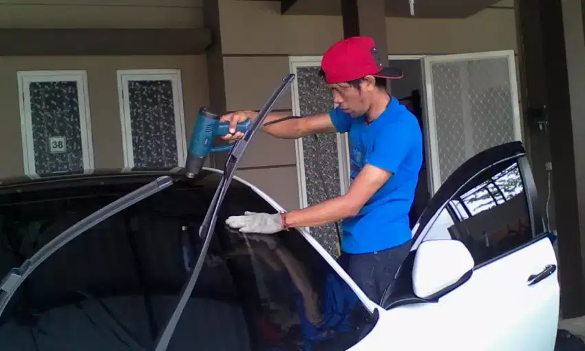 kaca film mobil panggilan