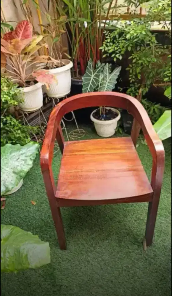 Kursi Jati Premium