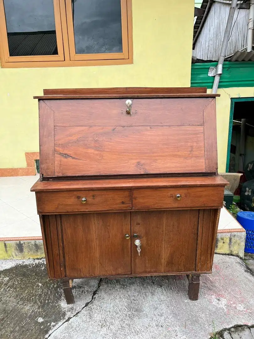 Meja belajar jaman dulu bahan kayu jati tua lawasan , gratis ongkir