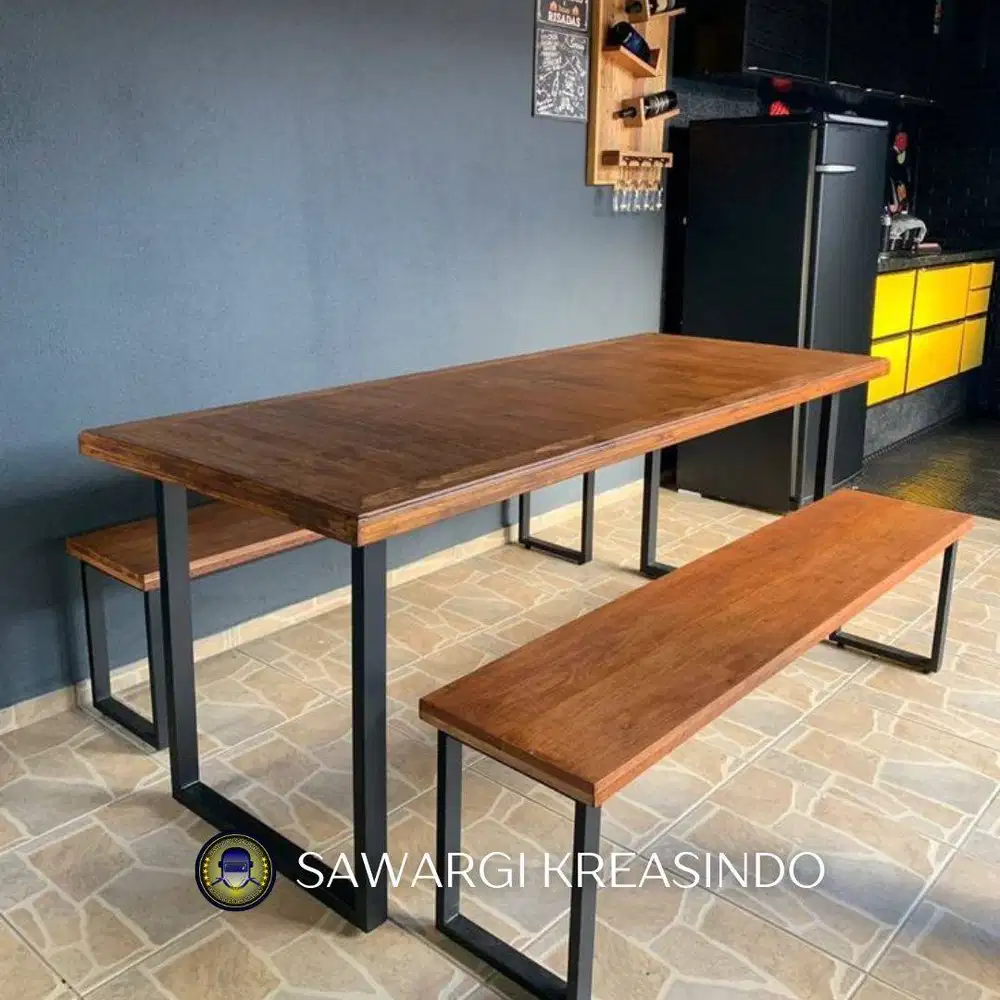 Terima pemesanan meja makan kantin / kafe harga murah Bandung