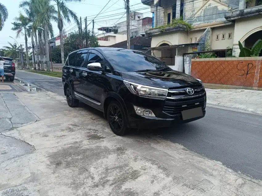 Innova Reborn 2.4 G MT 2017