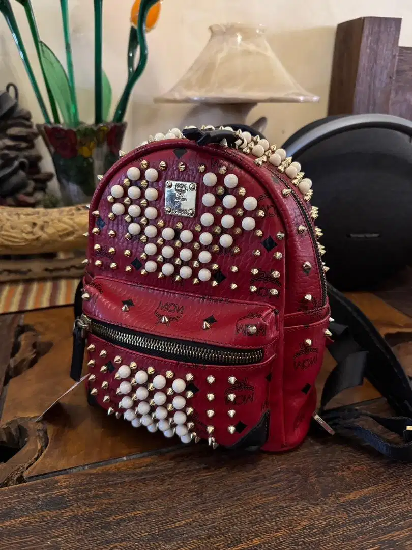 mcm back pack stud