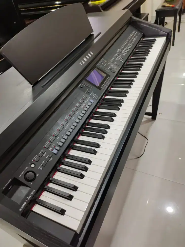 Piano Digital Yamaha CVP 601 Murah meriah, khusus hari ini !