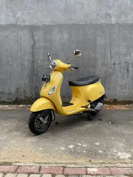 SALE VESPA LX 125 IGET FACELIFT 2022 LOW KM