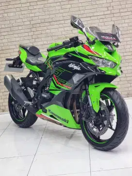 Odo 1rb Istimewa!!Kawasaki ZX25RR TFT Edisi KRT 2023 Mulus-Mustika