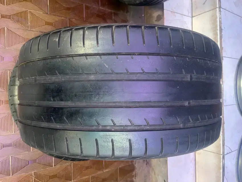 Ban Yokohama Advan Sport 285 30 r19 1Pcs