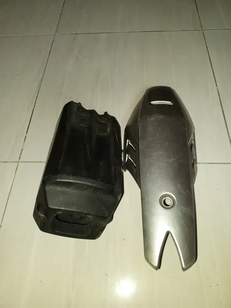 cover knalpot Scorpio z new orisinil
