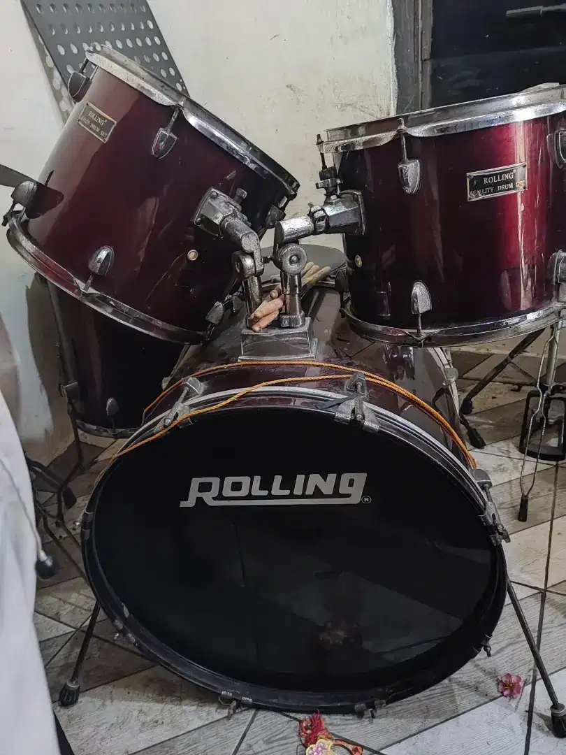 Drum Rolling Quality Drum Set