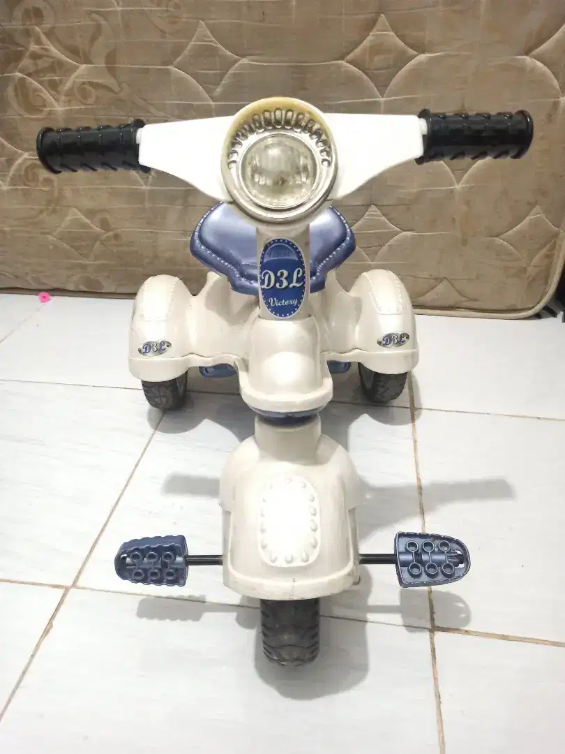 Sepeda Motor Aki anak