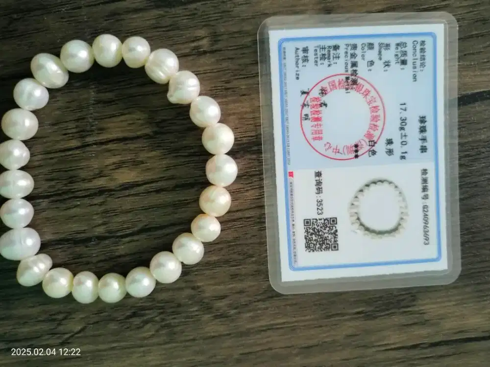 Gelang mutiara air tawar