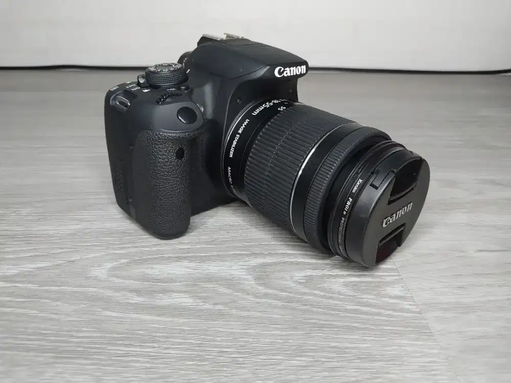 Canon 700D mulus normal