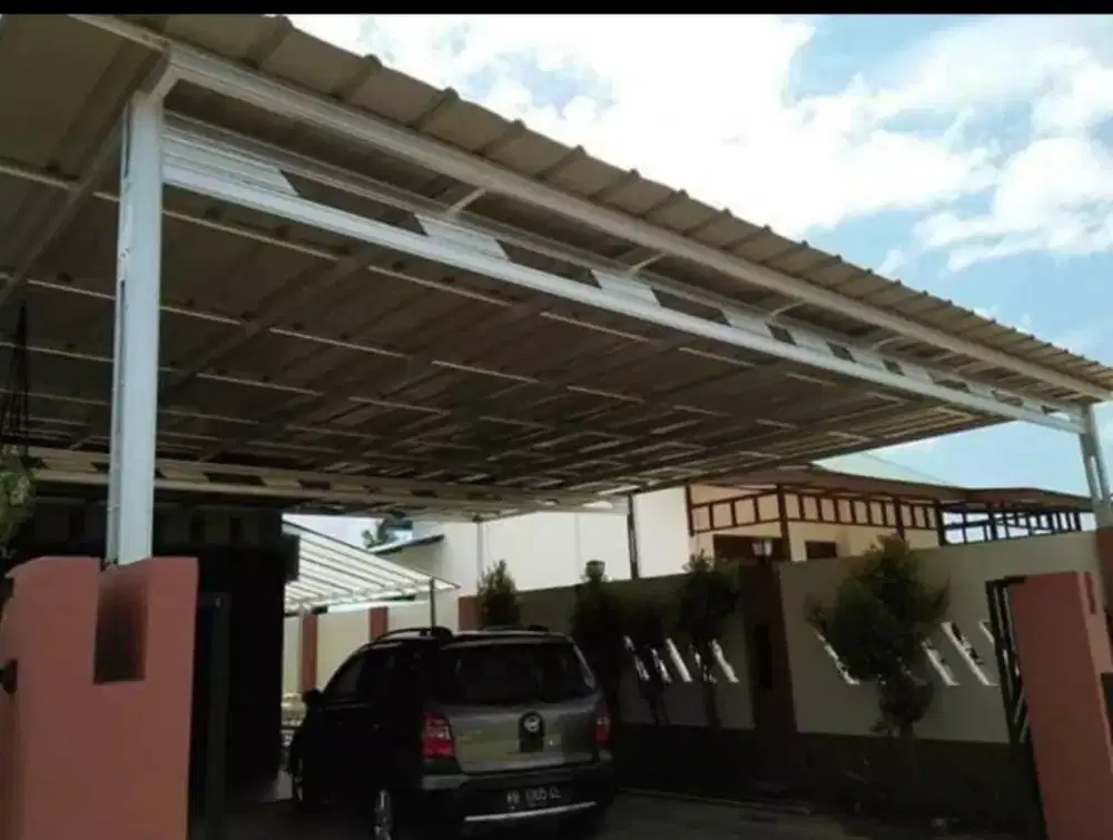 Kanopi sosoran rumah di Sidoarjo