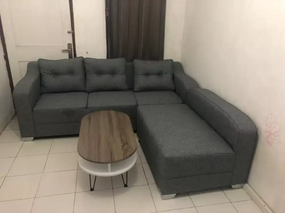 Melayani servis sofa panggilan