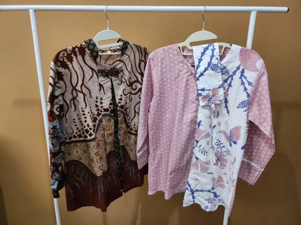 Baju batik wanita