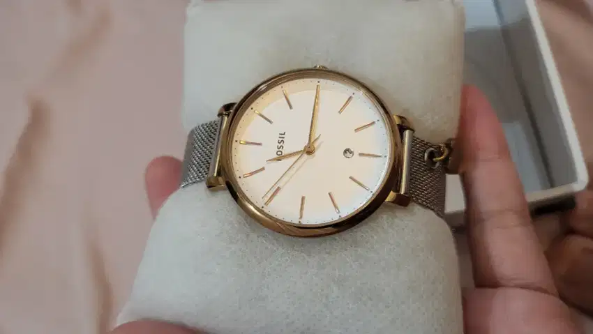 Jam Fossil Original