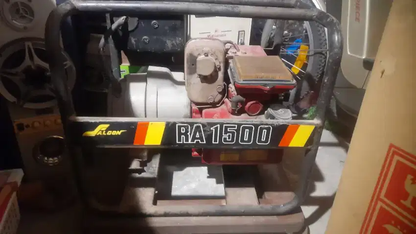 Genset merek Falcon 1500 W