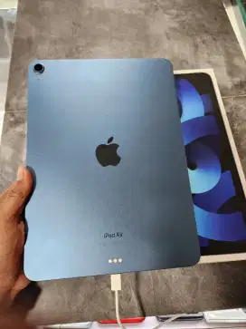 iPad air 5 64gb WiFi only ex iBox blue