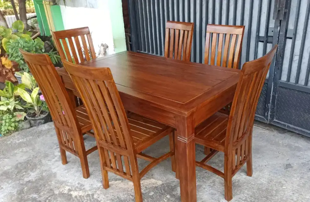 Meja 150cm dan 6 Kursi Makan Kayu Jati Finishing Alusan Terlaris