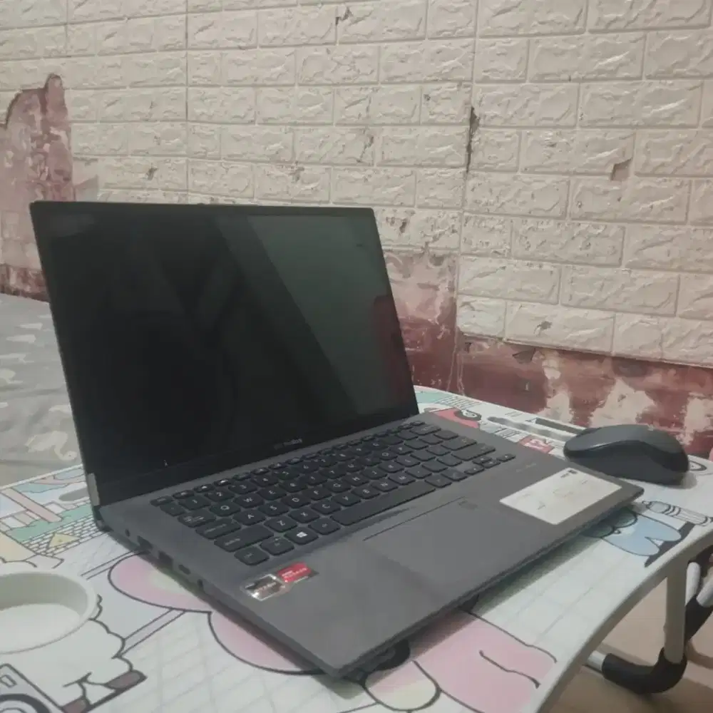 Laptop Asus Vivobook 14 mulus