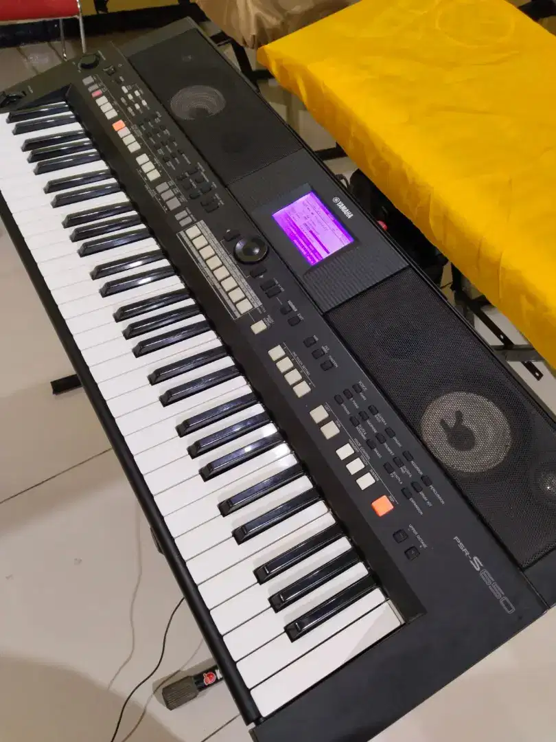 Keyboard Yamaha PSR S650 Sampling