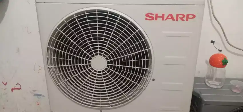 Ac Second Sharp Thailand putih mulus