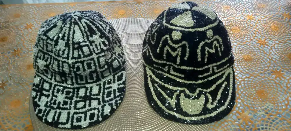 TOPI FASHION WANITA FULL MANIK2 JARANG ADA MULUS AND BARU